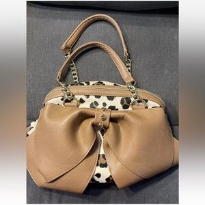 Large Betsey Johnson Cheetah Leopard Print Bag Large Bow Chain Straps